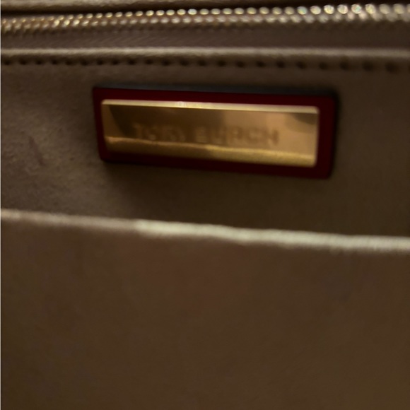 Tory Burch Tote, Red, Color of the Year - Picture 10 of 11